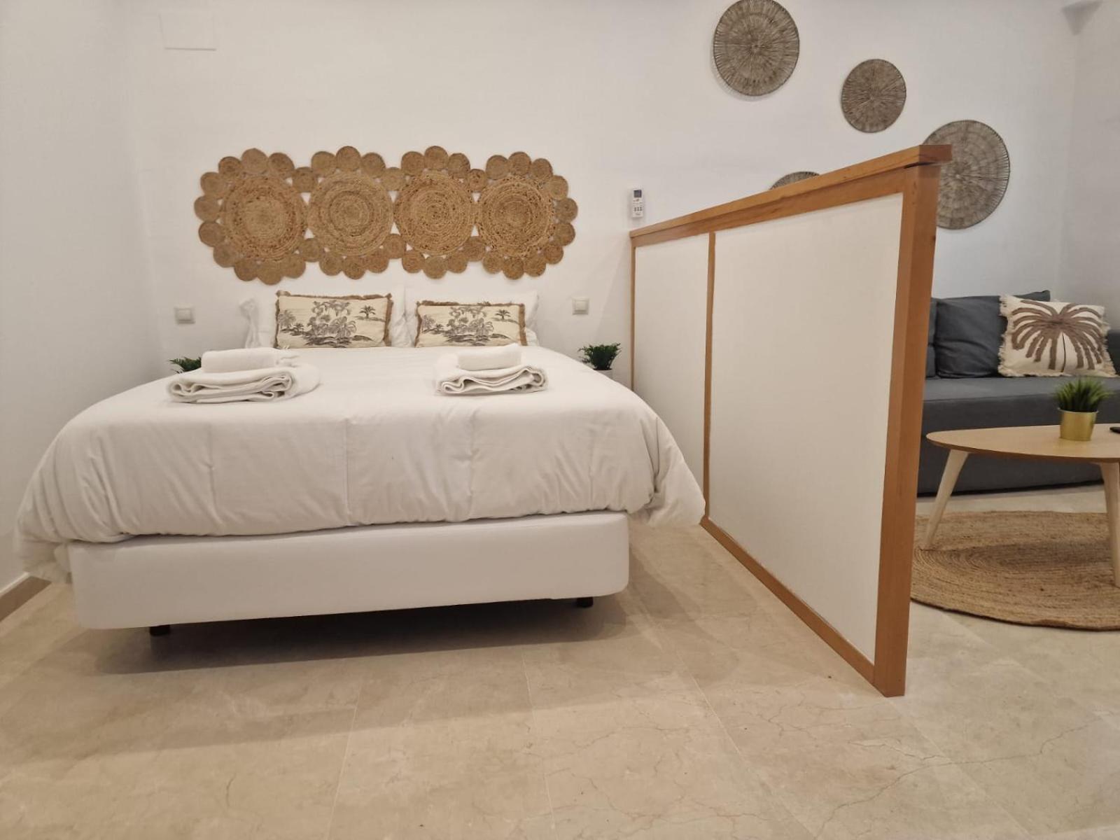 Isg Apartments Estudio En La Alameda 2 塞维利亚 外观 照片