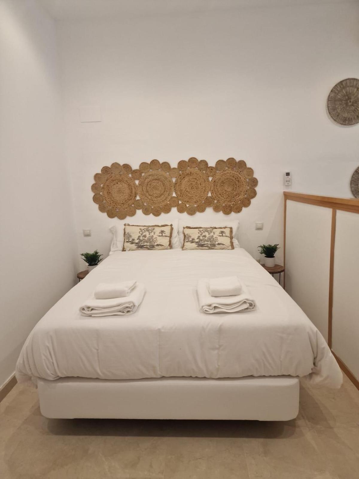 Isg Apartments Estudio En La Alameda 2 塞维利亚 外观 照片